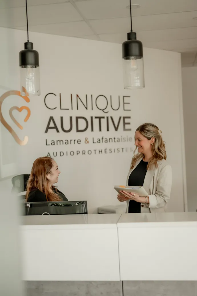 Aire de réception de la clinique auditive à Boisbriand
